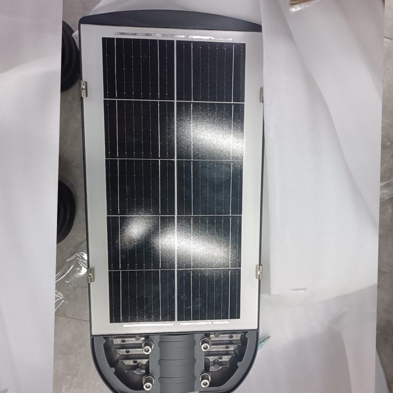 Lampa de iluminat stradal PNI SL230 300W cu panou solar incorporat